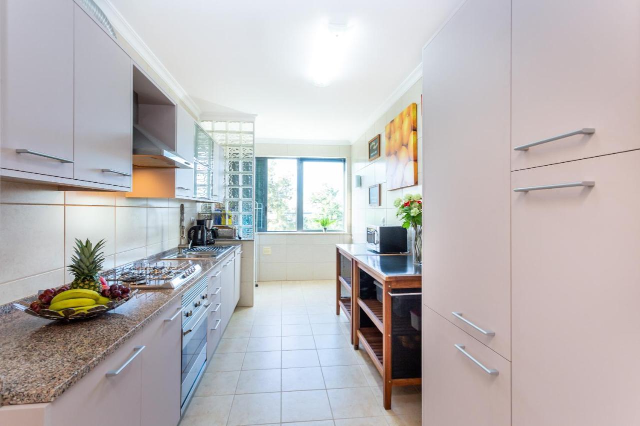 Sacha'S Sweet Home, Lovely 2 Bedroom Apartment, Walking Distance To Town, Beach And Marina Lagos Eksteriør bilde
